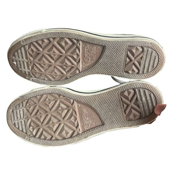 Women’s Converse All Stars Chuck Taylor Low Top Sneakers Size 7 - Picture 4 of 5